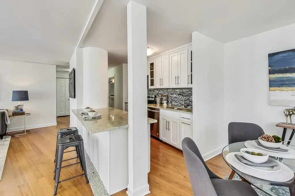 155 North Harbor Drive Chicago IL 60601