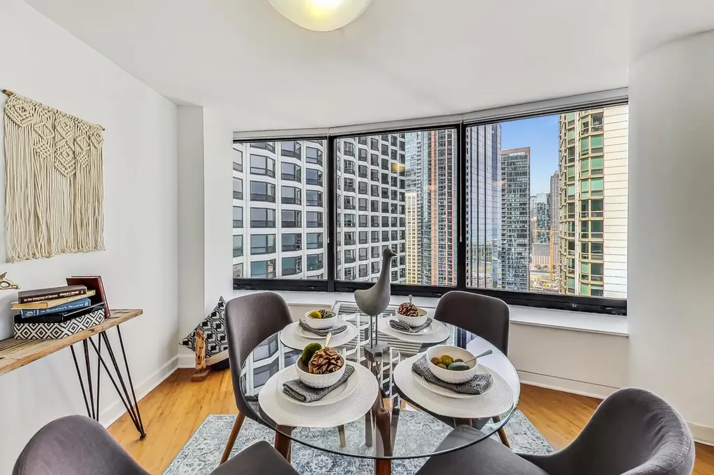 155 North Harbor Drive Chicago IL 60601