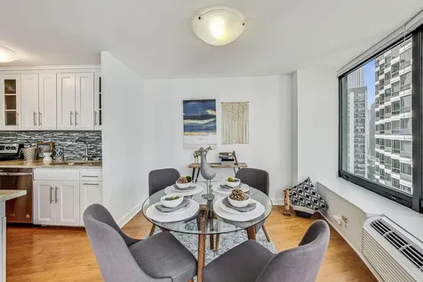 155 North Harbor Drive Chicago IL 60601
