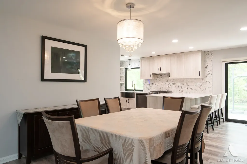 2 Dogwood Road Rolling Meadows IL 60008