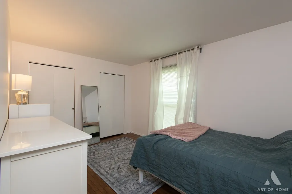 2 Dogwood Road Rolling Meadows IL 60008