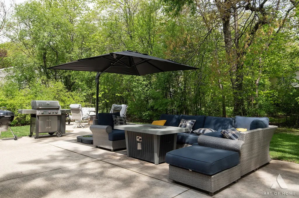 2 Dogwood Road Rolling Meadows IL 60008