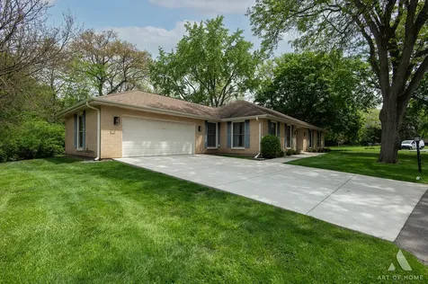 2 Dogwood Road Rolling Meadows IL 60008