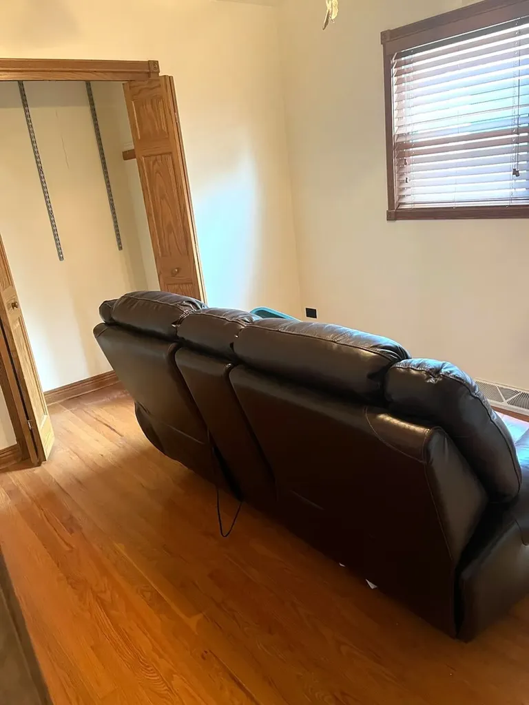 5959 South Rutherford Avenue Chicago IL 60638