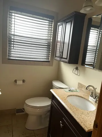 5959 South Rutherford Avenue Chicago IL 60638