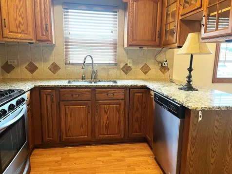 5959 South Rutherford Avenue Chicago IL 60638