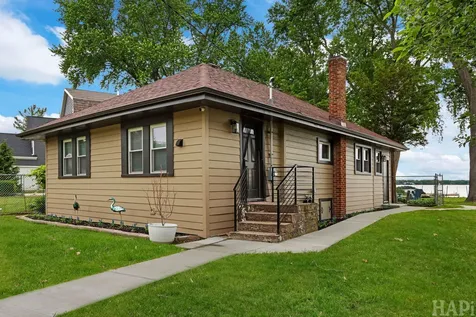 39225 North Shore Avenue Antioch IL 60002