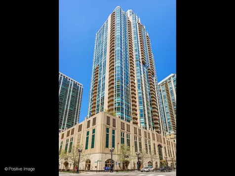 21 East Huron Street Chicago IL 60611