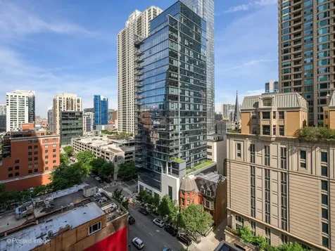 21 East Huron Street Chicago IL 60611