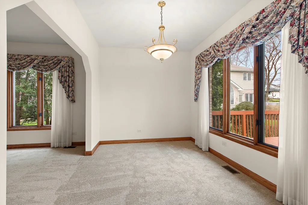 16733 Summercrest Avenue Orland Park IL 60467