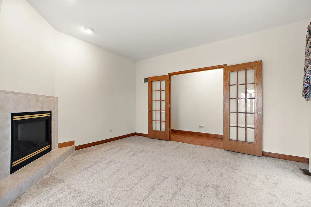 16733 Summercrest Avenue Orland Park IL 60467