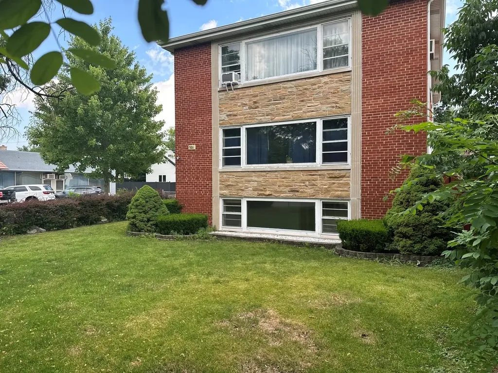 701 South La Grange Road La Grange IL 60525