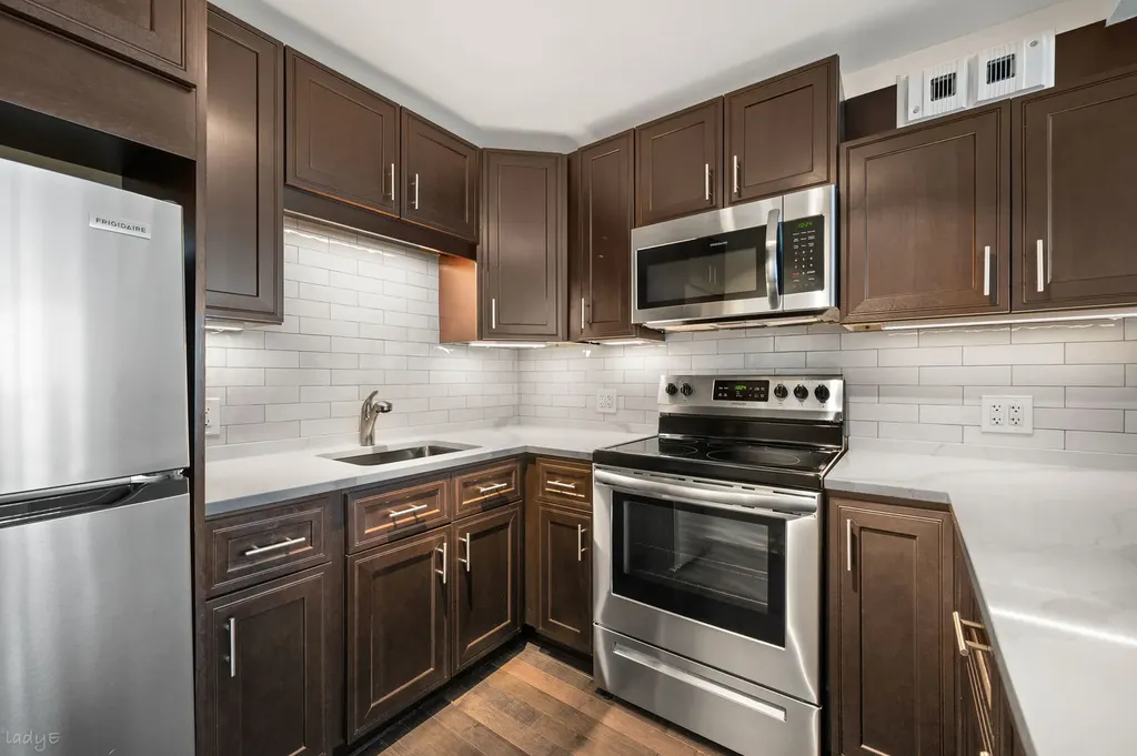 3550 North Lake Shore Drive Chicago IL 60657