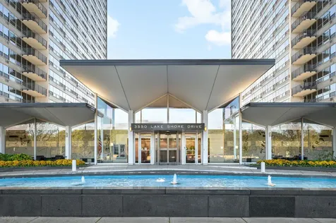 3550 North Lake Shore Drive Chicago IL 60657
