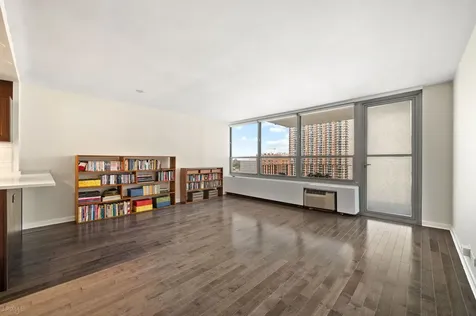 3550 North Lake Shore Drive Chicago IL 60657