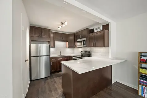 3550 North Lake Shore Drive Chicago IL 60657