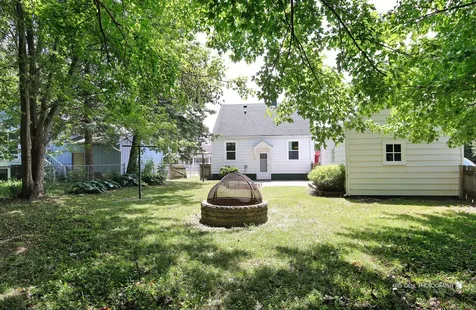 615 Park Street Woodstock IL 60098