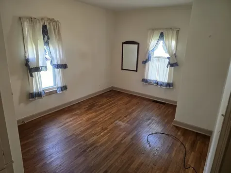 627 N. 11th Street Dekalb IL 60115