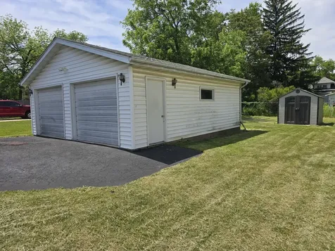 627 N. 11th Street Dekalb IL 60115
