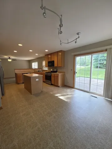 1333 Cape Cod Lane Pingree Grove IL 60140