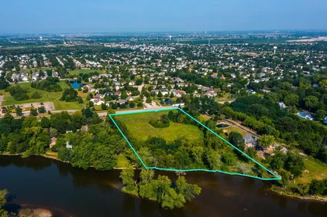 5.43 B-3 Commercial Acres State Route 31 Oswego IL 60543
