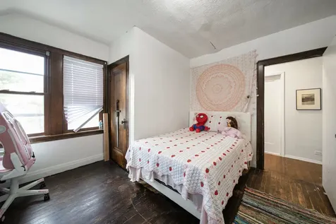 2632 Maple Street Franklin Park IL 60131
