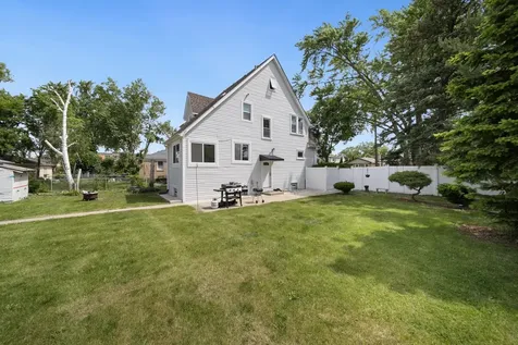 2632 Maple Street Franklin Park IL 60131