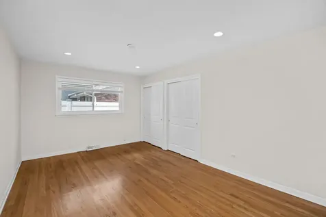 16650 Greenwood Avenue South Holland IL 60473
