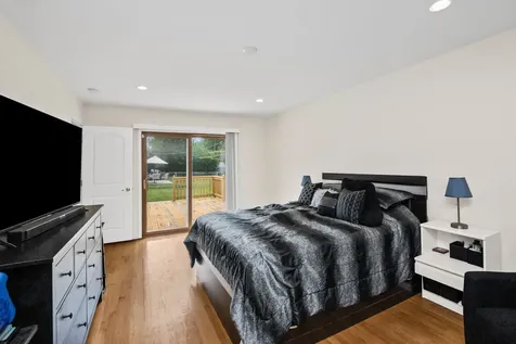 16650 Greenwood Avenue South Holland IL 60473
