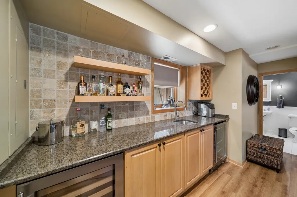 4405 Prospect Avenue Downers Grove IL 60515