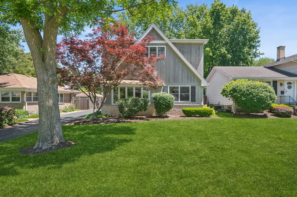 4405 Prospect Avenue Downers Grove IL 60515