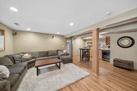 4405 Prospect Avenue Downers Grove IL 60515