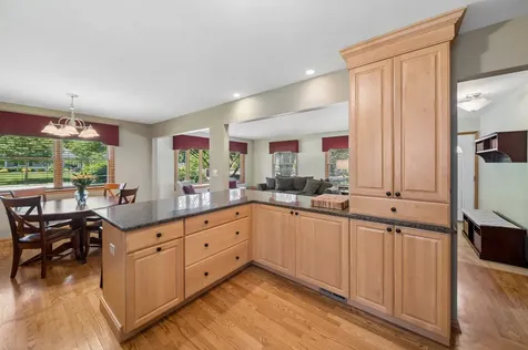 4405 Prospect Avenue Downers Grove IL 60515