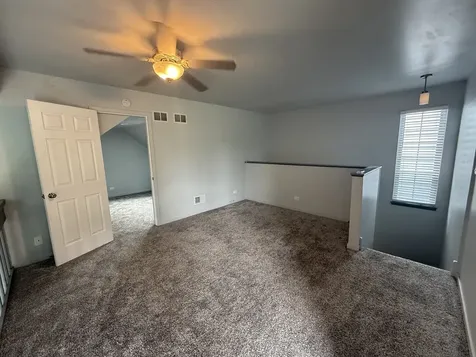 939 Chase Court Gurnee IL 60031