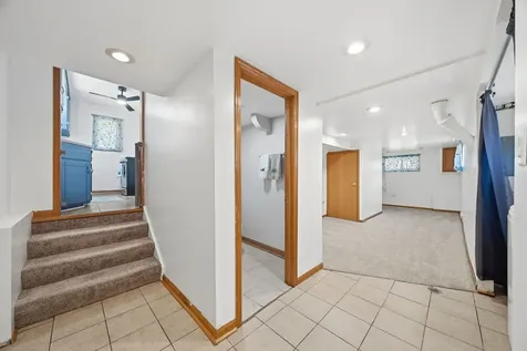 14357 Knox Avenue Midlothian IL 60445