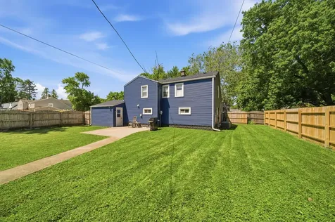 14357 Knox Avenue Midlothian IL 60445