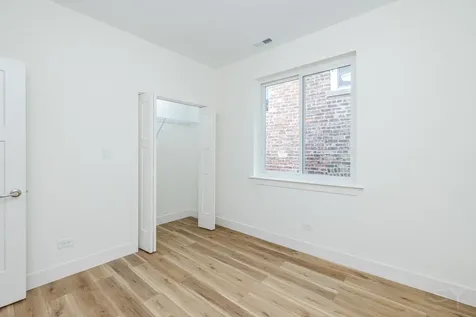 2611 West 21 Street Chicago IL 60608