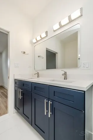 2611 West 21 Street Chicago IL 60608