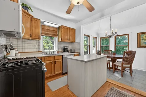 18219 Riegel Road Homewood IL 60430