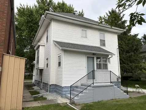 130 S 5'th Street Sheldon IL 60966