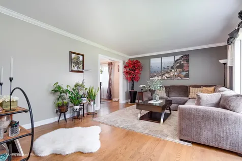 5N484 Abilene Trail Bloomingdale IL 60108