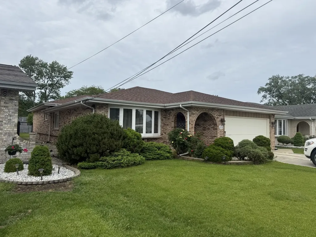 6716 West 89th Place Oak Lawn IL 60453