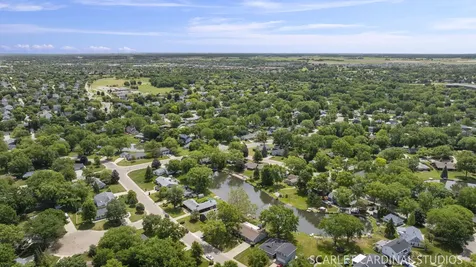 18 Cayman Drive Montgomery IL 60538