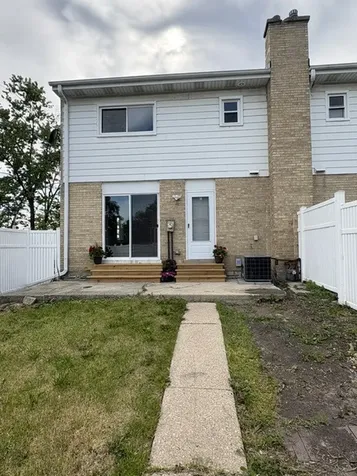 975 North York Street Elmhurst IL 60126