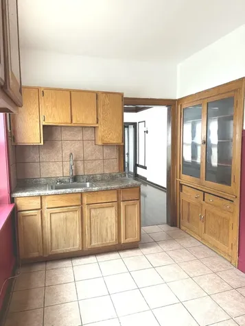 8026 South Aberdeen Street Chicago IL 60620