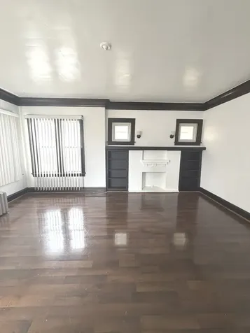 8026 South Aberdeen Street Chicago IL 60620