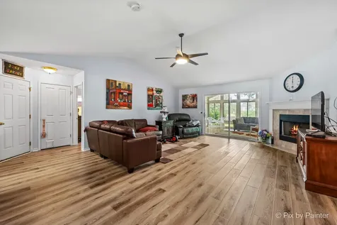 5928 Bluegrass Trail Mchenry IL 60050