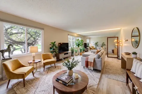 6501 Raintree Court Lisle IL 60532