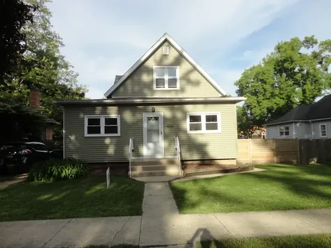 2305 Elisha Avenue Zion IL 60099
