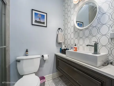 4421 North Troy Street Chicago IL 60625